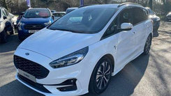 福特新款MPV实拍曝光！双出排气,蒙迪欧同款内饰