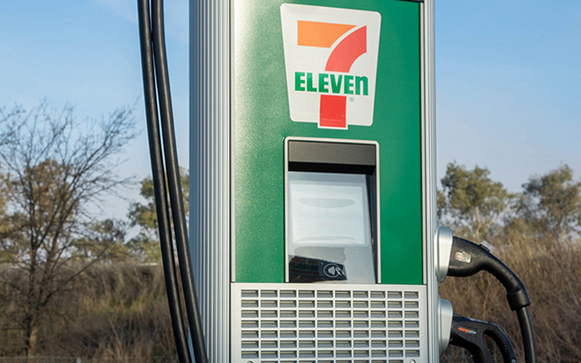 7-Eleven便利店将安装充电桩！2022年底完成500个