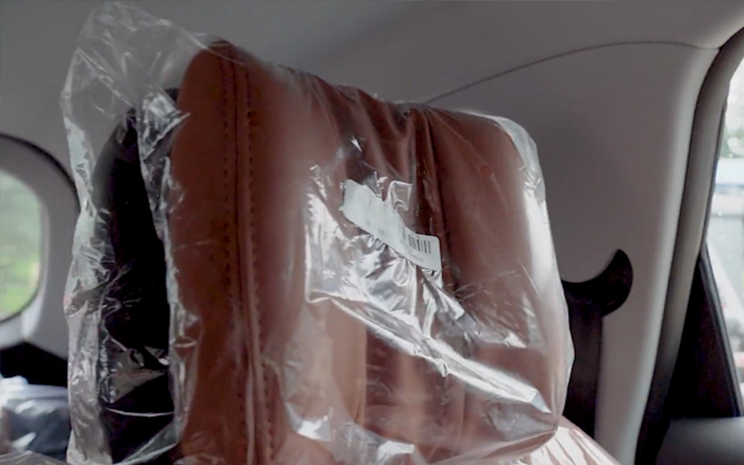 【奇瑞瑞虎8 PLUS六座版】———配备航空舒压头枕
